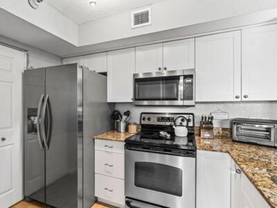 145 Yacht Club Way, Hypoluxo, FL 33462