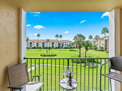 145 Yacht Club Way, Hypoluxo, FL 33462