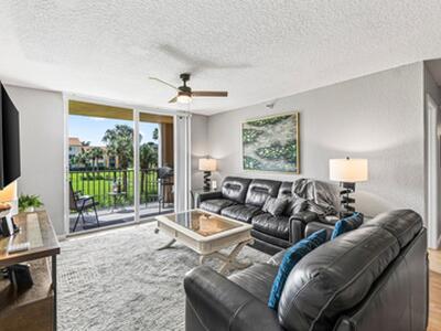 145 Yacht Club Way, Hypoluxo, FL 33462