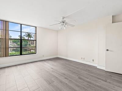 17 Royal Palm Way, Boca Raton, FL 33432