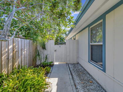 309 NE 7th Avenue, Delray Beach, FL 33483