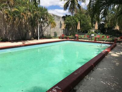 2915 Plunkett Street, Hollywood, FL 33020