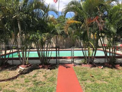 2915 Plunkett Street, Hollywood, FL 33020