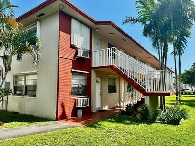 2915 Plunkett Street, Hollywood, FL 33020