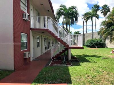 2915 Plunkett Street, Hollywood, FL 33020