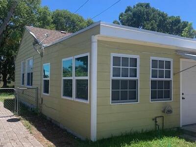 5901 Garden Avenue, West Palm Beach, FL 33405