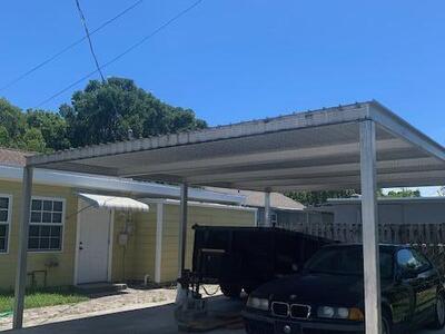 5901 Garden Avenue, West Palm Beach, FL 33405