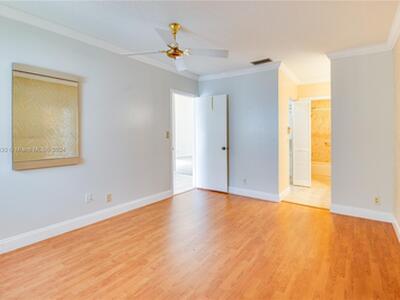 6343 W Pinehurst Circle W, Tamarac, FL 33321