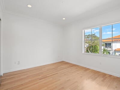 1468 Mariner Way, Hollywood, FL 33019