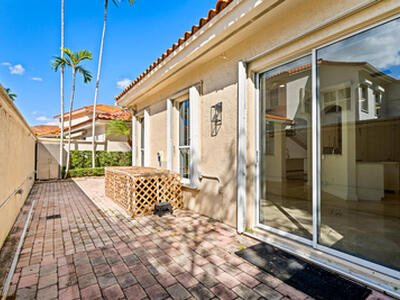 1468 Mariner Way, Hollywood, FL 33019