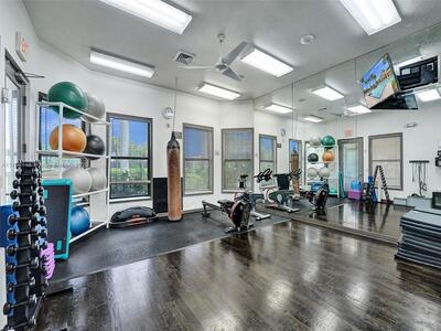 1468 Mariner Way, Hollywood, FL 33019