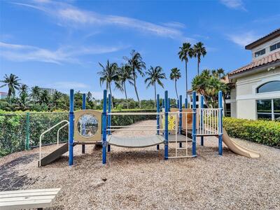 1468 Mariner Way, Hollywood, FL 33019