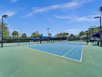 1468 Mariner Way, Hollywood, FL 33019