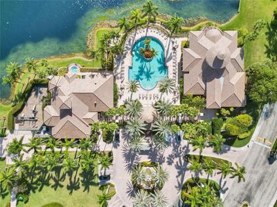 1468 Mariner Way, Hollywood, FL 33019