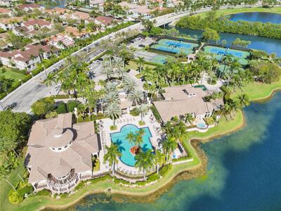 1468 Mariner Way, Hollywood, FL 33019