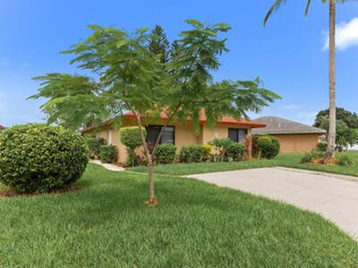 1315 Summit Run Circle, West Palm Beach, FL 33415