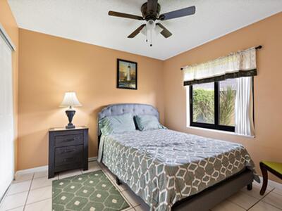 1315 Summit Run Circle, West Palm Beach, FL 33415