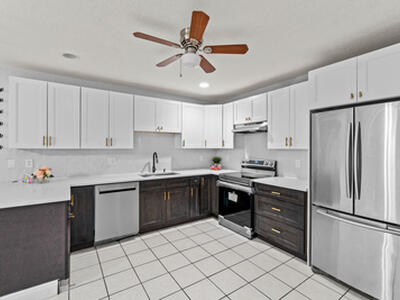 13916 Folkestone Circle, Wellington, FL 33414