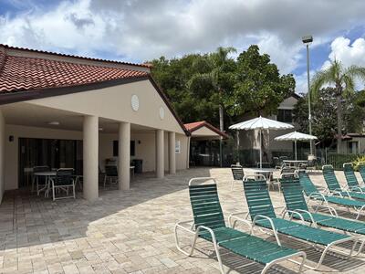 9121 W Sunrise Boulevard, Plantation, FL 33322