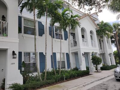 1317 Piazza Pitti, Boynton Beach, FL 33426