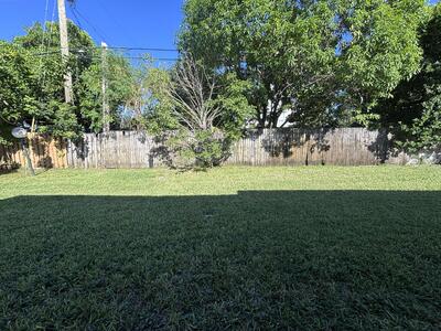 2880 NW 1 Avenue, Pompano Beach, FL 33064