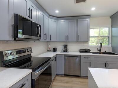 16932 W Aintree Drive Drive W, Loxahatchee, FL 33470