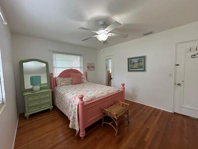 442 38th Street, West Palm Beach, FL 33407