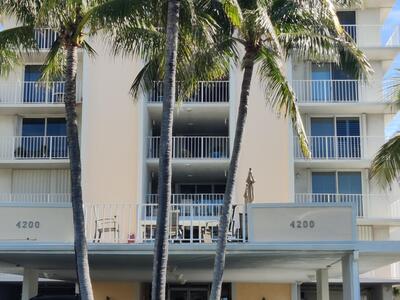 4200 S Ocean Boulevard, South Palm Beach, FL 33480