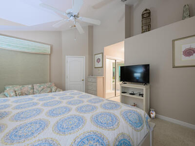 4139 NE Moon River Circle, Jensen Beach, FL 34957