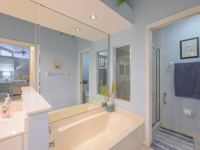 4139 NE Moon River Circle, Jensen Beach, FL 34957