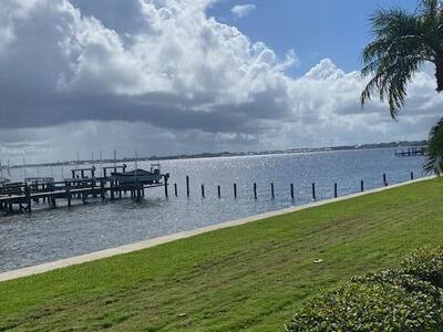 4139 NE Moon River Circle, Jensen Beach, FL 34957