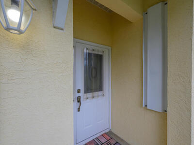 4139 NE Moon River Circle, Jensen Beach, FL 34957