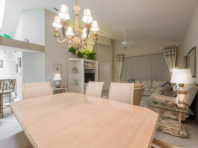 4139 NE Moon River Circle, Jensen Beach, FL 34957