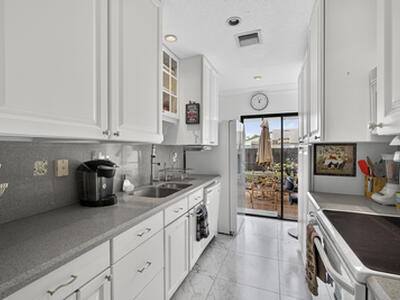 13971 Nesting Way, Delray Beach, FL 33484