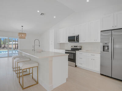 6970 130th Avenue N, West Palm Beach, FL 33412