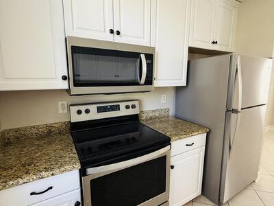 West Palm Beach, FL 33401