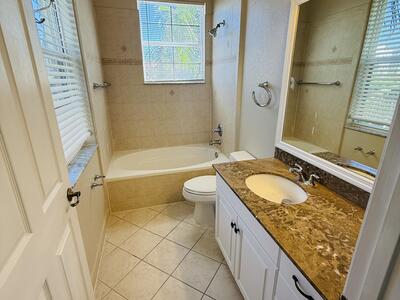 West Palm Beach, FL 33401