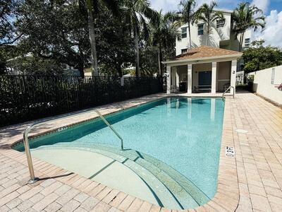 West Palm Beach, FL 33401