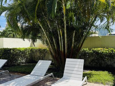 West Palm Beach, FL 33401