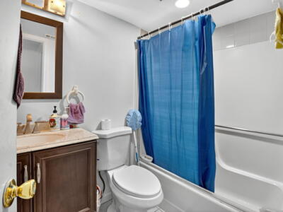 21894 Lake Forest Circle, Boca Raton, FL 33433