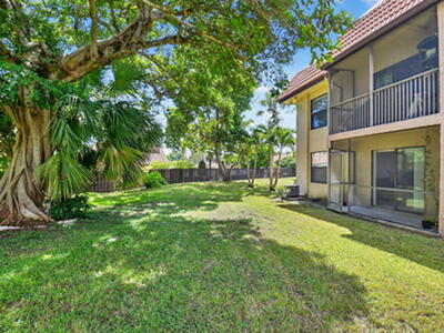 21894 Lake Forest Circle, Boca Raton, FL 33433