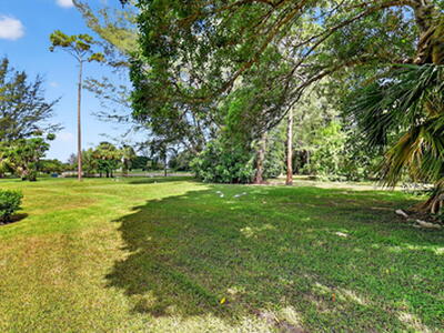 21894 Lake Forest Circle, Boca Raton, FL 33433