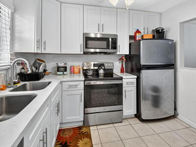 21894 Lake Forest Circle, Boca Raton, FL 33433