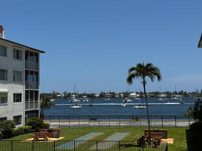 4500 N Flagler Drive, West Palm Beach, FL 33407