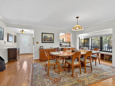 704 Clubhouse Circle, Jupiter, FL 33477