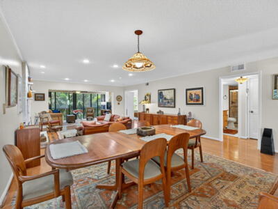 704 Clubhouse Circle, Jupiter, FL 33477