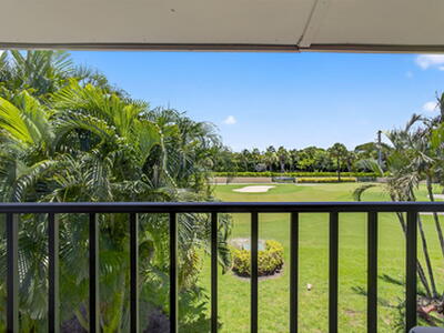 704 Clubhouse Circle, Jupiter, FL 33477