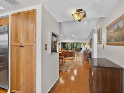 704 Clubhouse Circle, Jupiter, FL 33477