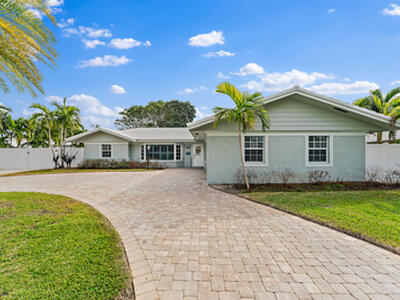 130 Gulfstream Road, North Palm Beach, FL 33408