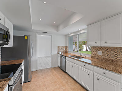 130 Gulfstream Road, North Palm Beach, FL 33408